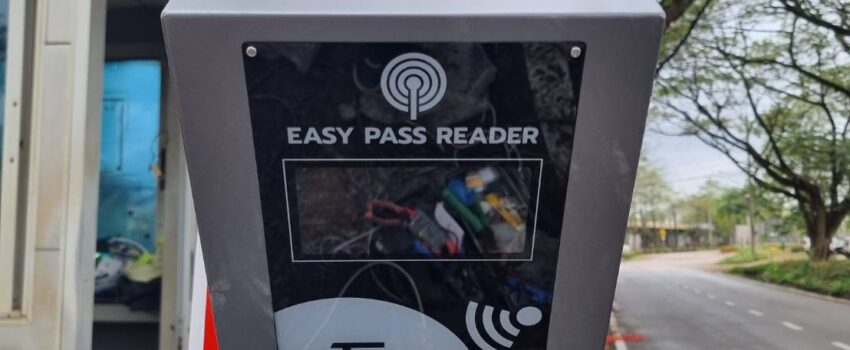 งานติดตั้งระบบ Easy Pass ทางเข้าออกบ้านพัก