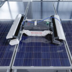 หุ่นยนต์ล้างแผงโซล่าเซลล์อัตโนมัติรุ่น D-1000